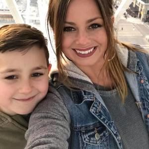 Meet your Posher, Sara